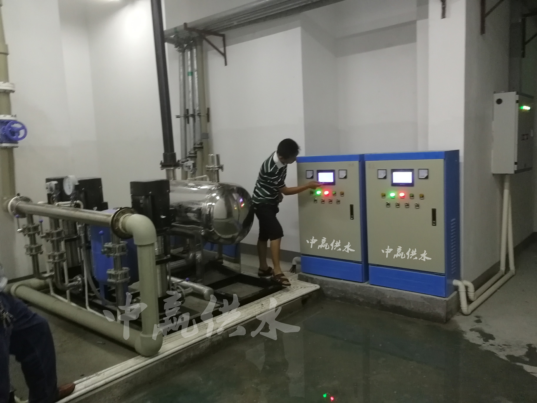 無負壓無吸程供水設備現場調試圖 無負壓無吸程供水設備現場調試圖